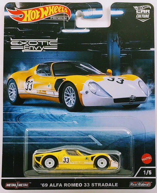 HOT WHEELS 2022 PREMIUM - CAR CULTURE - EXOTIC ENVY 1/5 - '69 ALFA ROMEO 33 STRADALE - YELLOW - METAL/METAL - REAL RIDERS