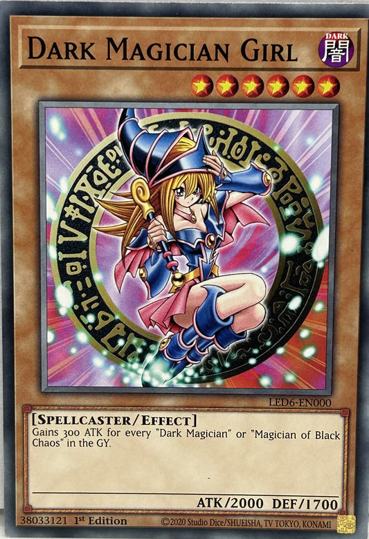 DARK MAGICIAN GIRL - LED6-EN000 - COMMON UNLIMITED